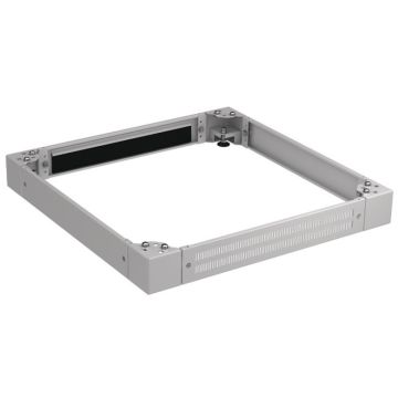 ProLine, Sokkel 800x800, 100 hoog, voor-perforatie, achter-borstel, zij-dicht, RAL9005